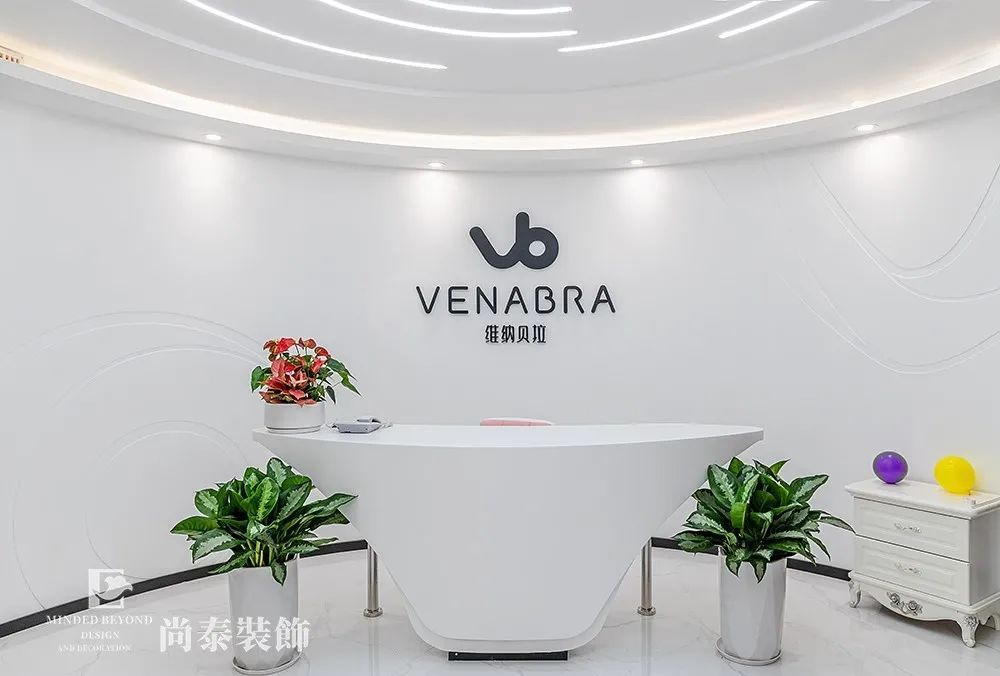 電子科技公司辦公室前廳裝修實(shí)景圖